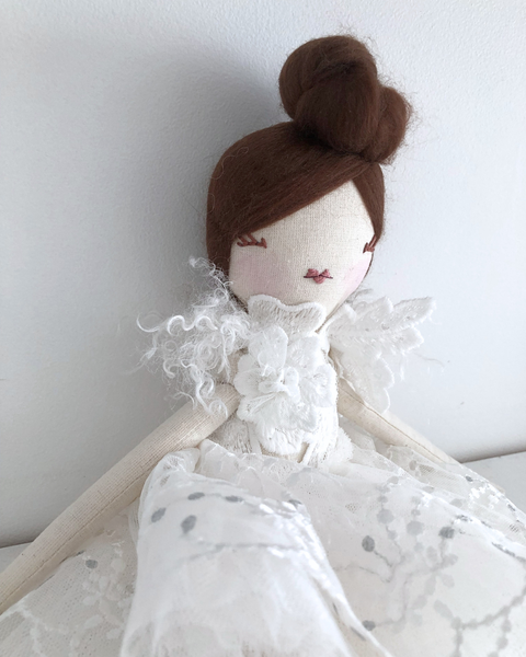 Deluxe Lace Petite