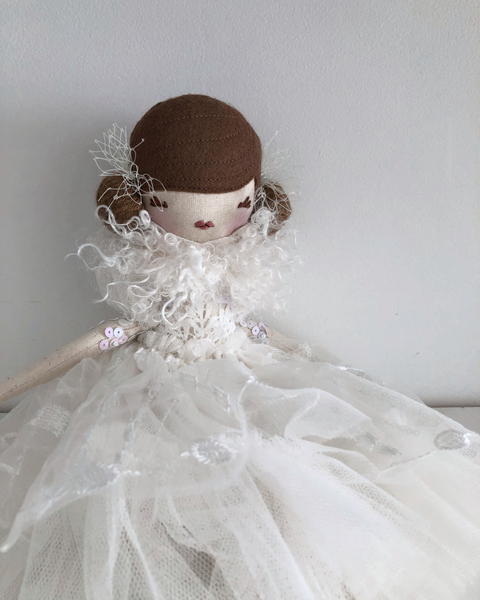 Deluxe Lace Petite