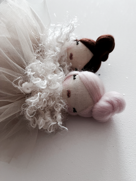 NEW Tiny Twins