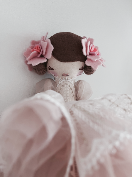Lace Petal Petite