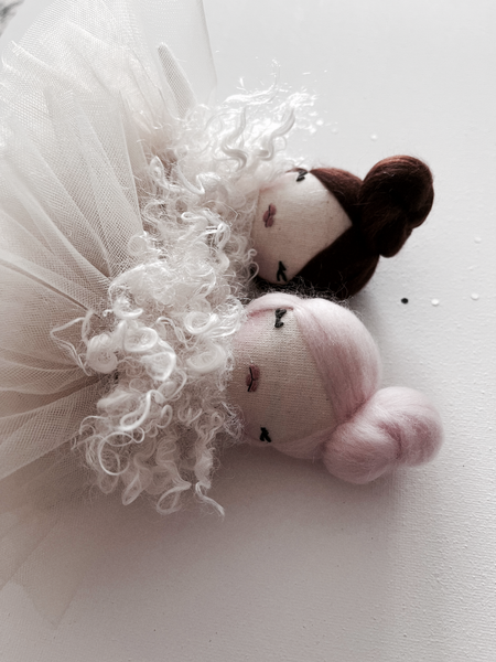 NEW Tiny Twins