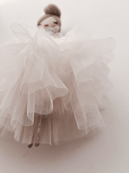 Grande Tulle Petite